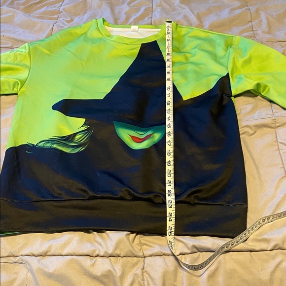 Vibrant Wicked Witch Long Sleeve Shirt size M - Picture 4 of 7